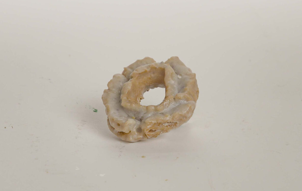 GLAZED BLUEBERRY OLD FASHIONED DONUT 3.7 OZ