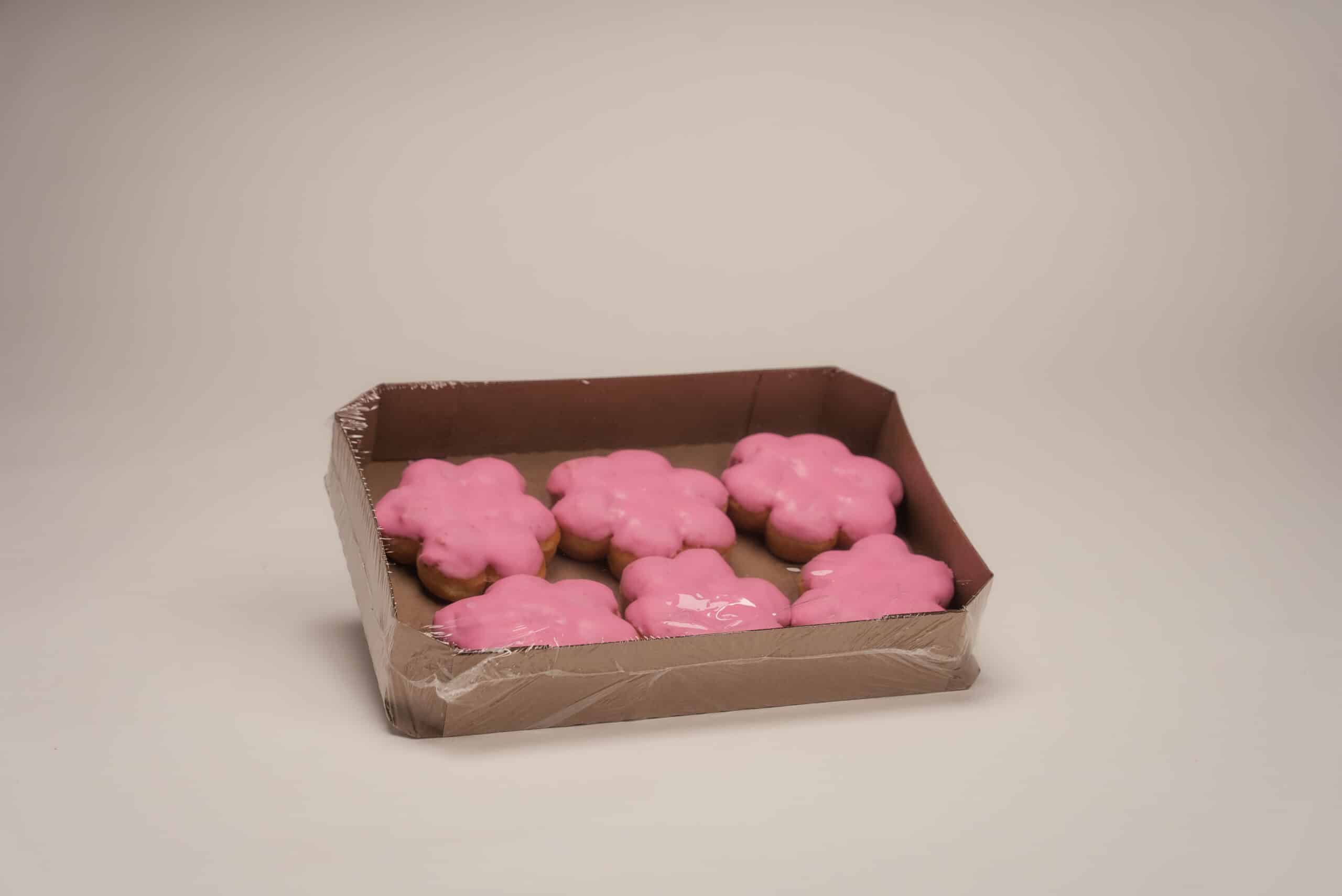 Pull-A-Part Strawberry Iced Tray