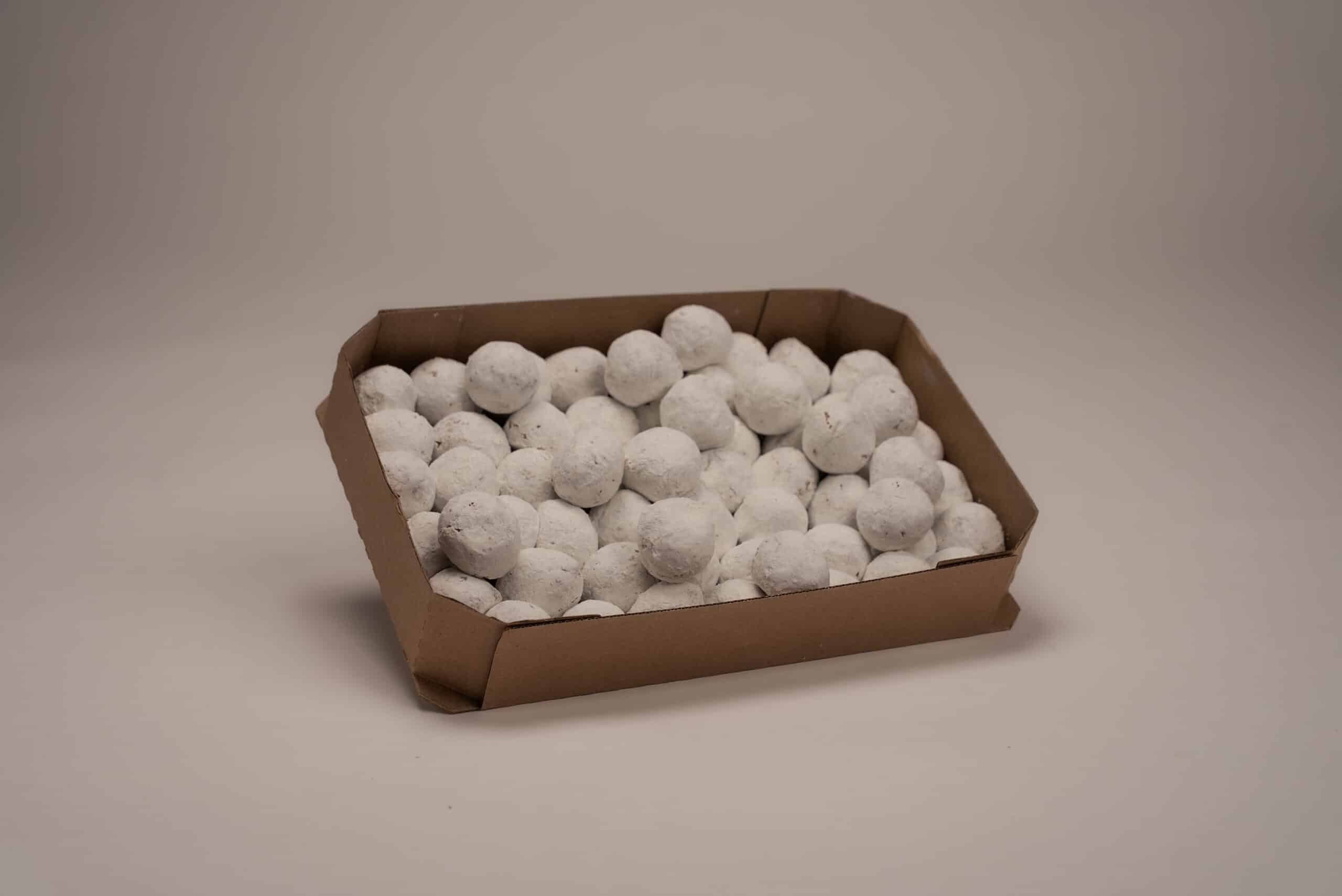 Powdered Donut Hole Bulk Pack tray