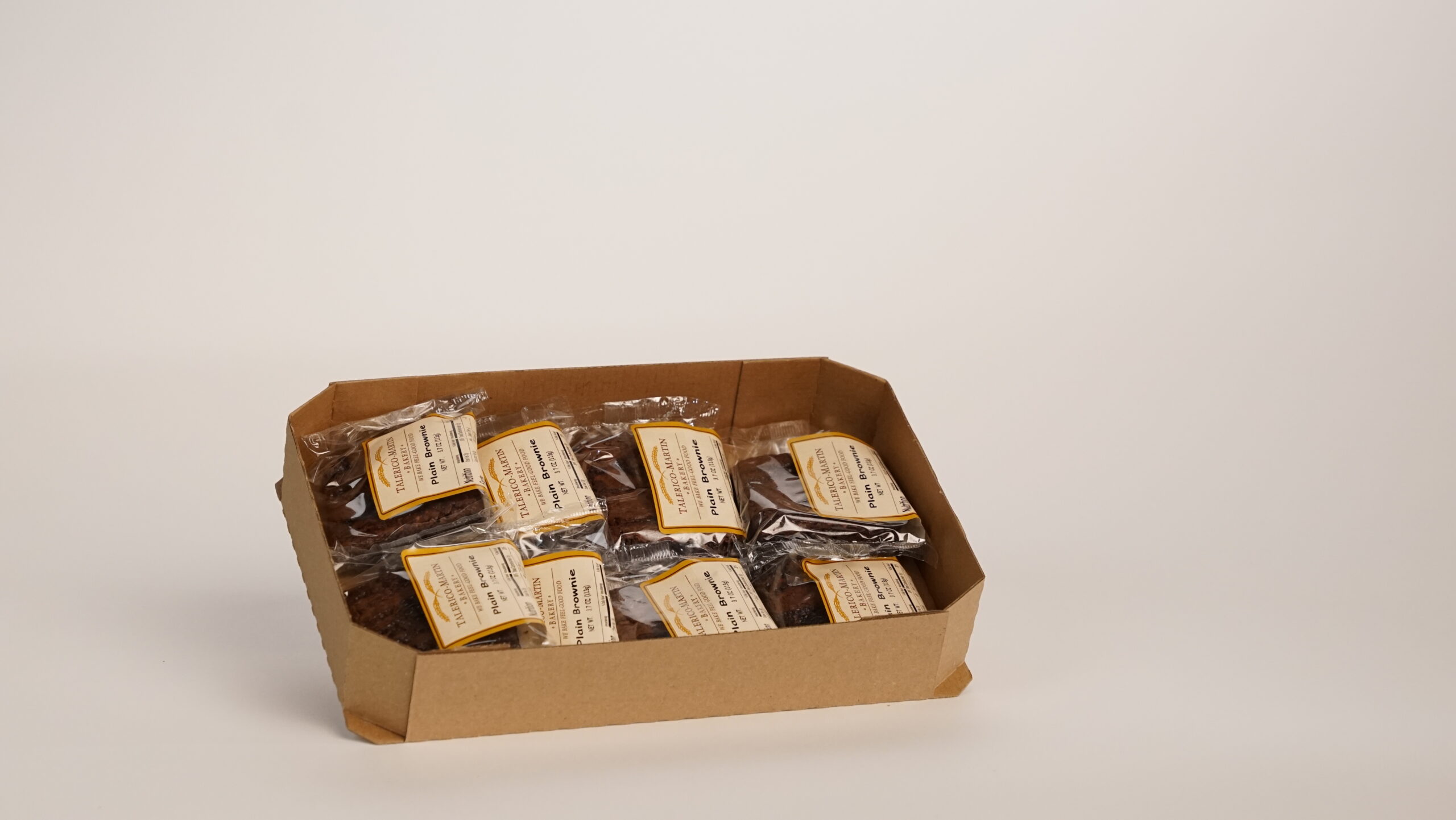 Tray of GREAT FUDGE BROWNIE 3.7 OZ.