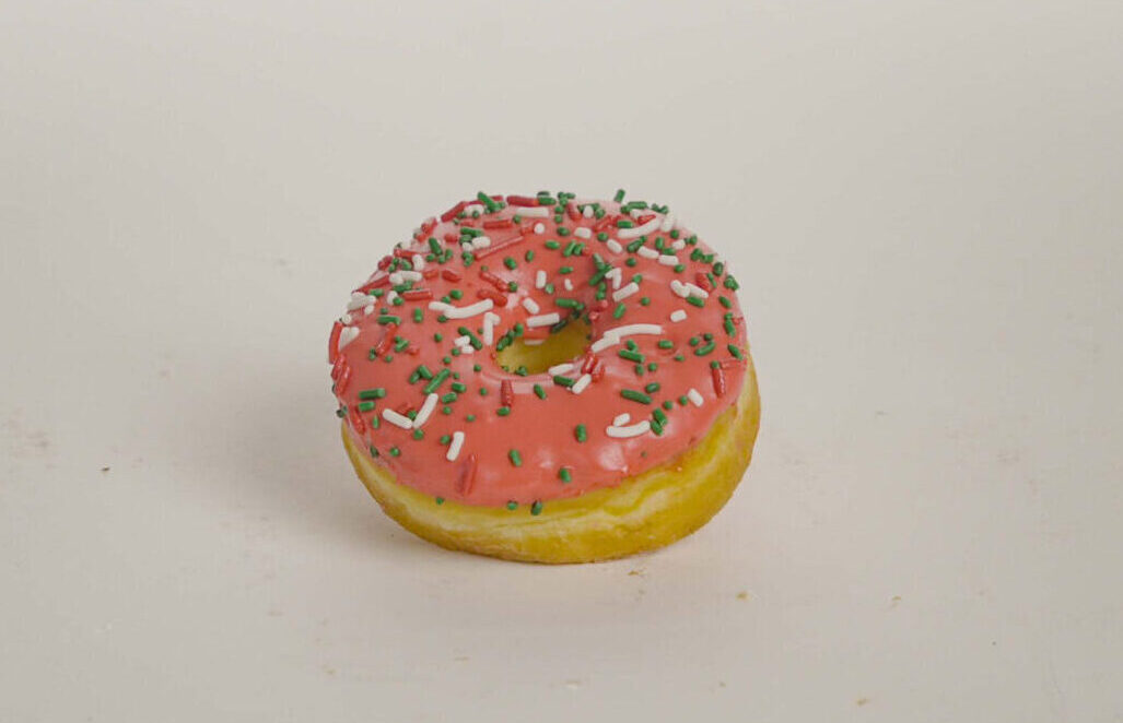 RED ICED RING W DECOS 2.8 OZ