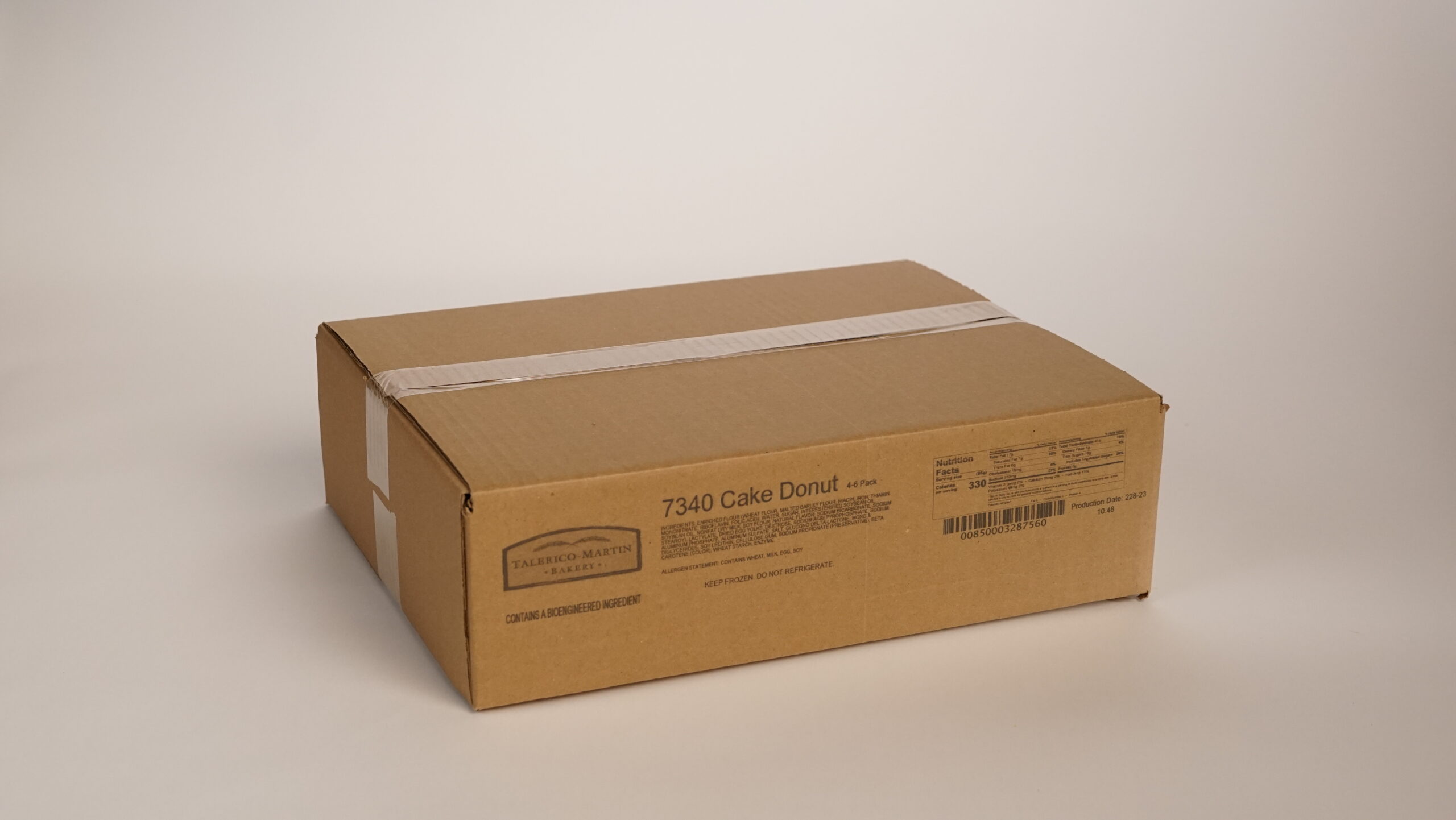 Closed Case of CAKE DONUT 3.0 OZ