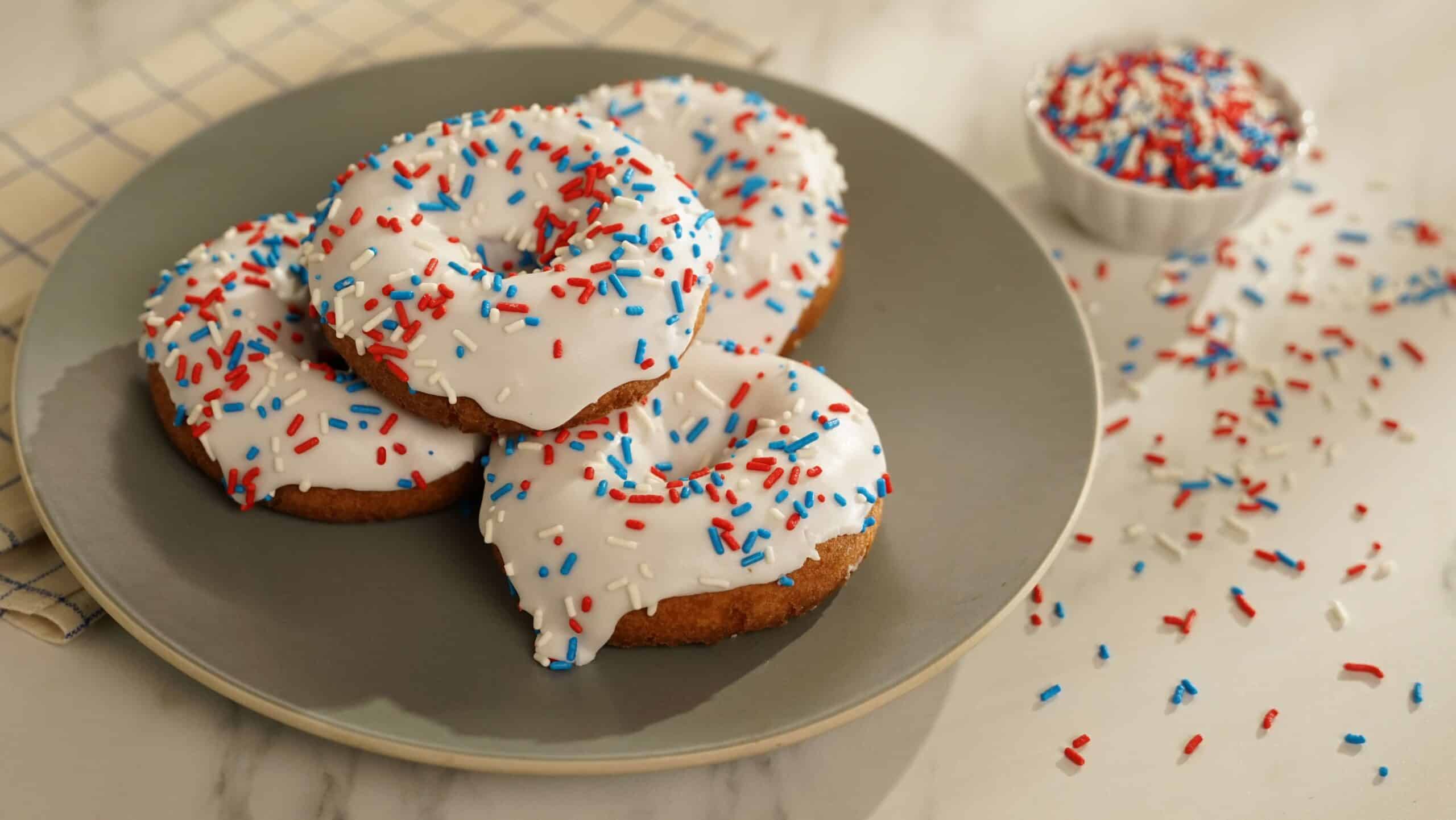 Vanilla Deco Iced Cake Donut